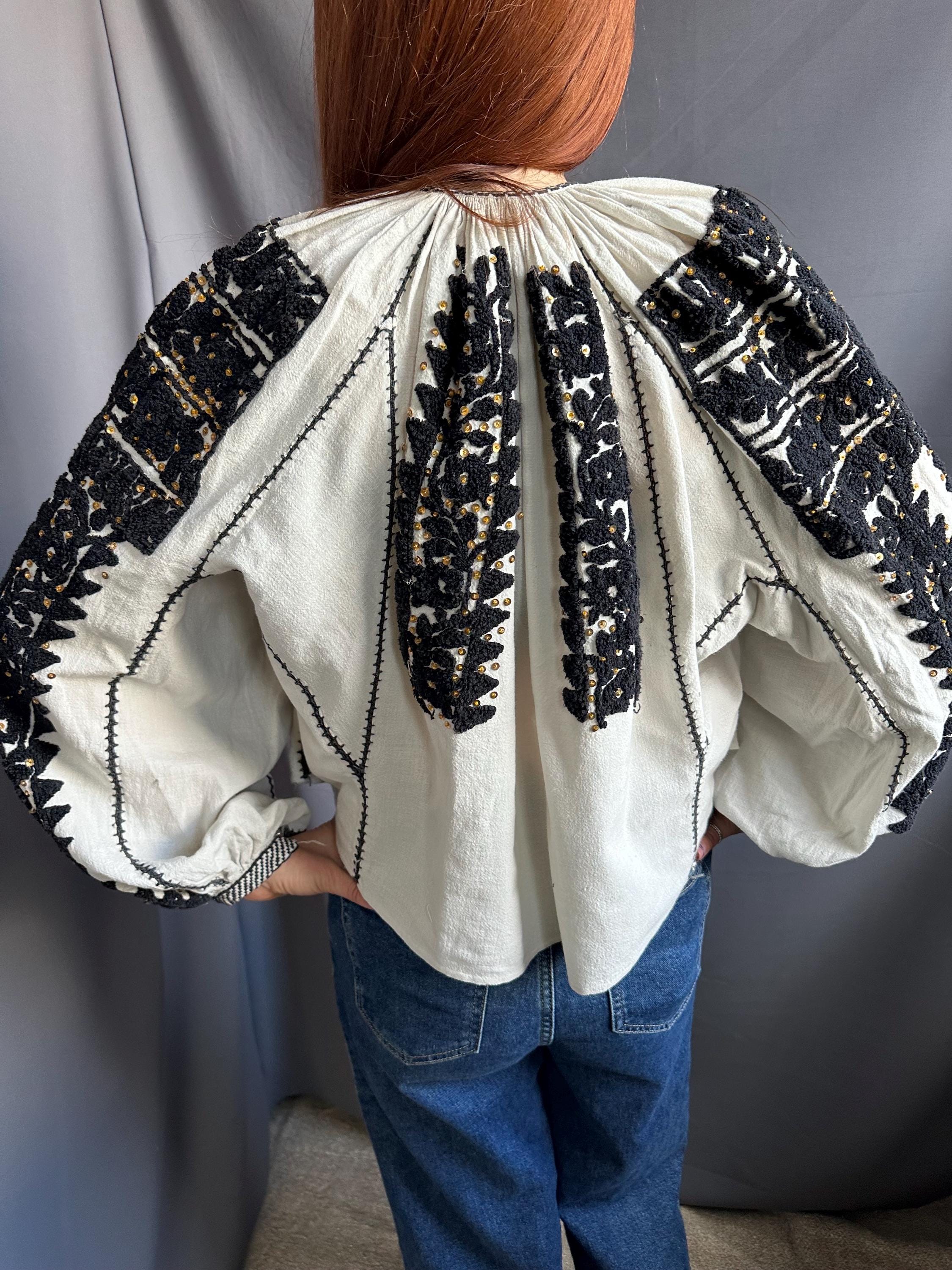 Vintage Romanian Blouse Embroidered Top Vintage Outfit Heavy