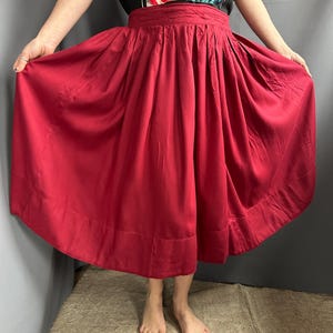 Antique Ukrainian authentic  Red Vintage skirt folk Vyshyvanka Ethnic skirt Antique Ukrainian clothes outfit Vintage gift for her