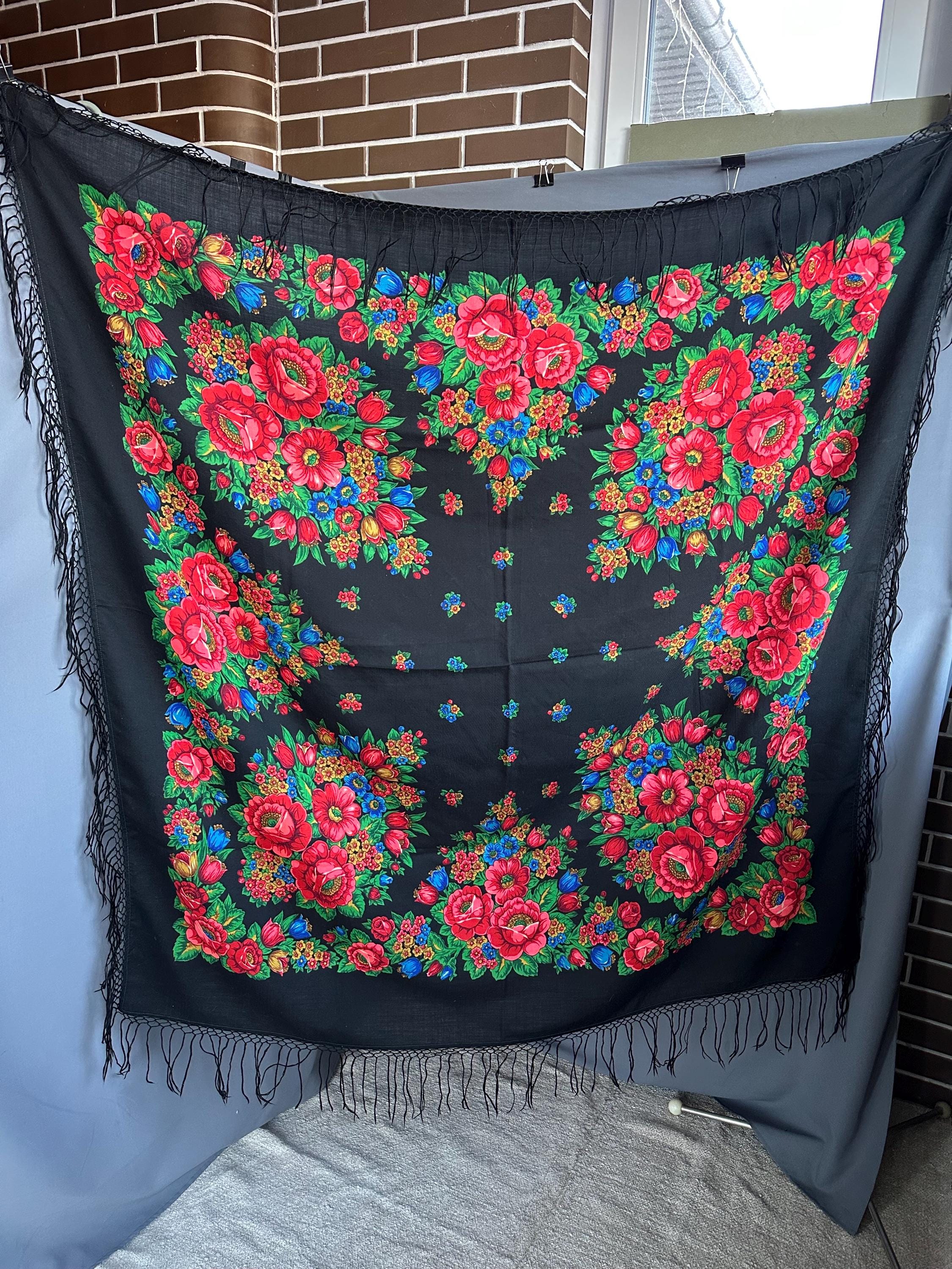Foulard Carré Russe En Soie 100% Pavlovo Posad - Motif Nuit Polaire 35x35 Cm