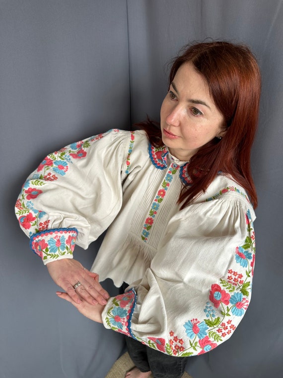 Romanian blouse Bohemian style Embroidered blouse… - image 8