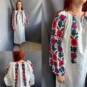 Romanian dress Embroidered dress Vintage dress  Vintage outfit Antique dress  Folk embroidered Heavy embroidered Gift for her