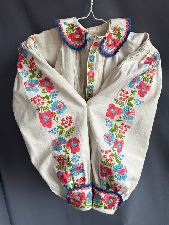 Romanian blouse Bohemian style Embroidered blouse… - image 3