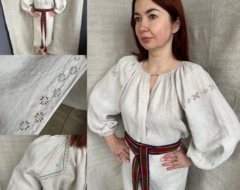 Gift for her Vintage dress Ukrainian dress White embroidered dress  Slavic style Peasant dress Cutting Vintage wedding Linen dress