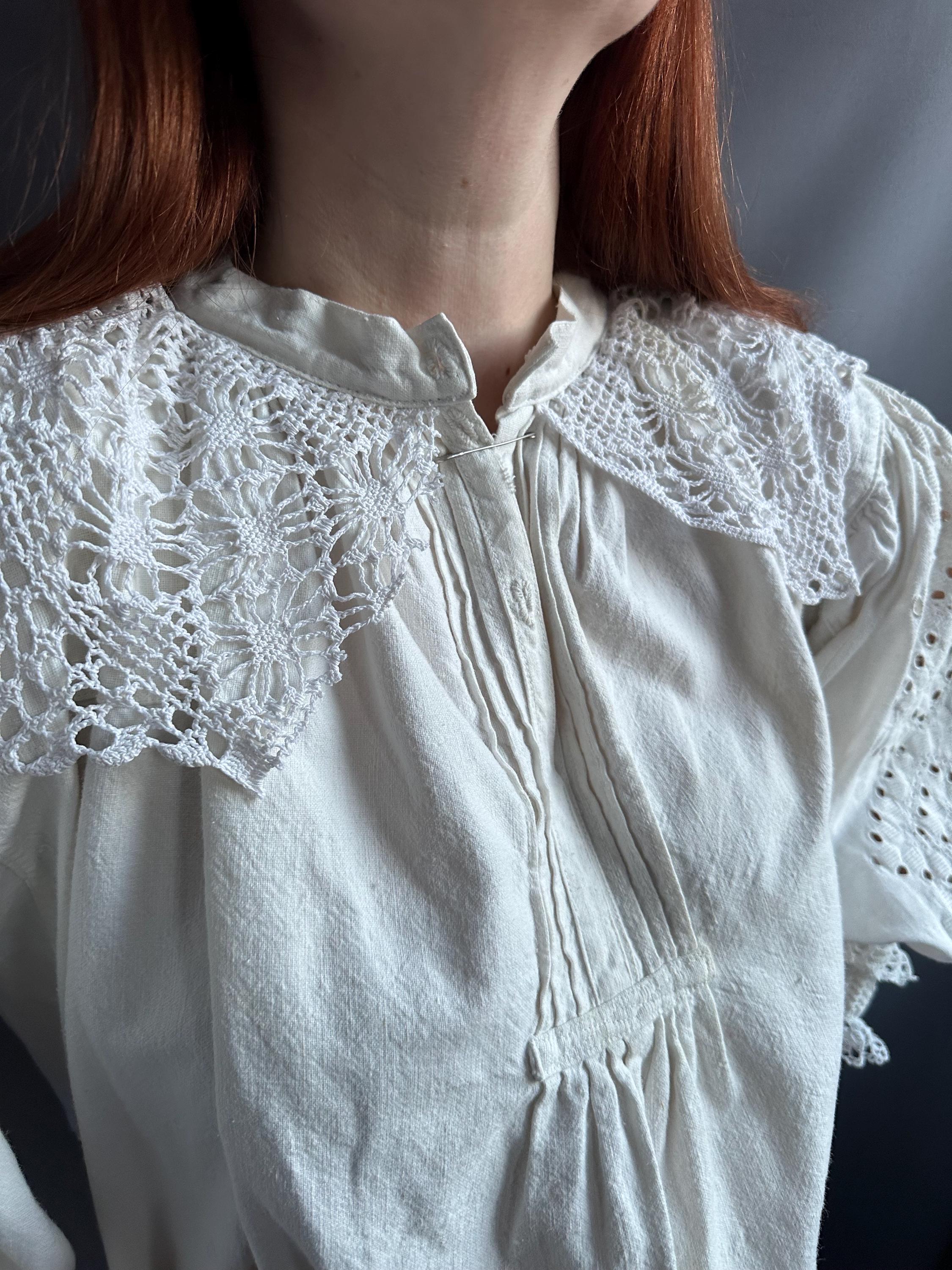 ヴィンテージ ルーマニア刺繍ブラウス – 1930年代 ホワイトリネン 