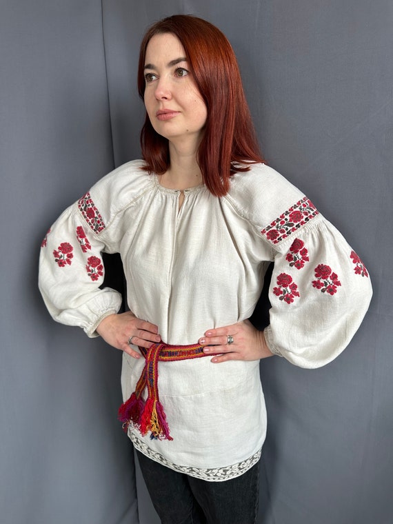 Embroidered blouse  Ukrainian blouse dress Antiqu… - image 2