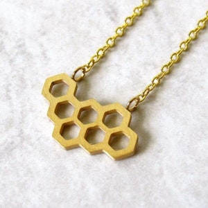 Tiny Honeycomb Necklace, Sterling Silver Honeycomb Necklace, Dainty Bee Necklace, Bumble Bee Necklace, Gold Bee Necklace, Layering Necklace,