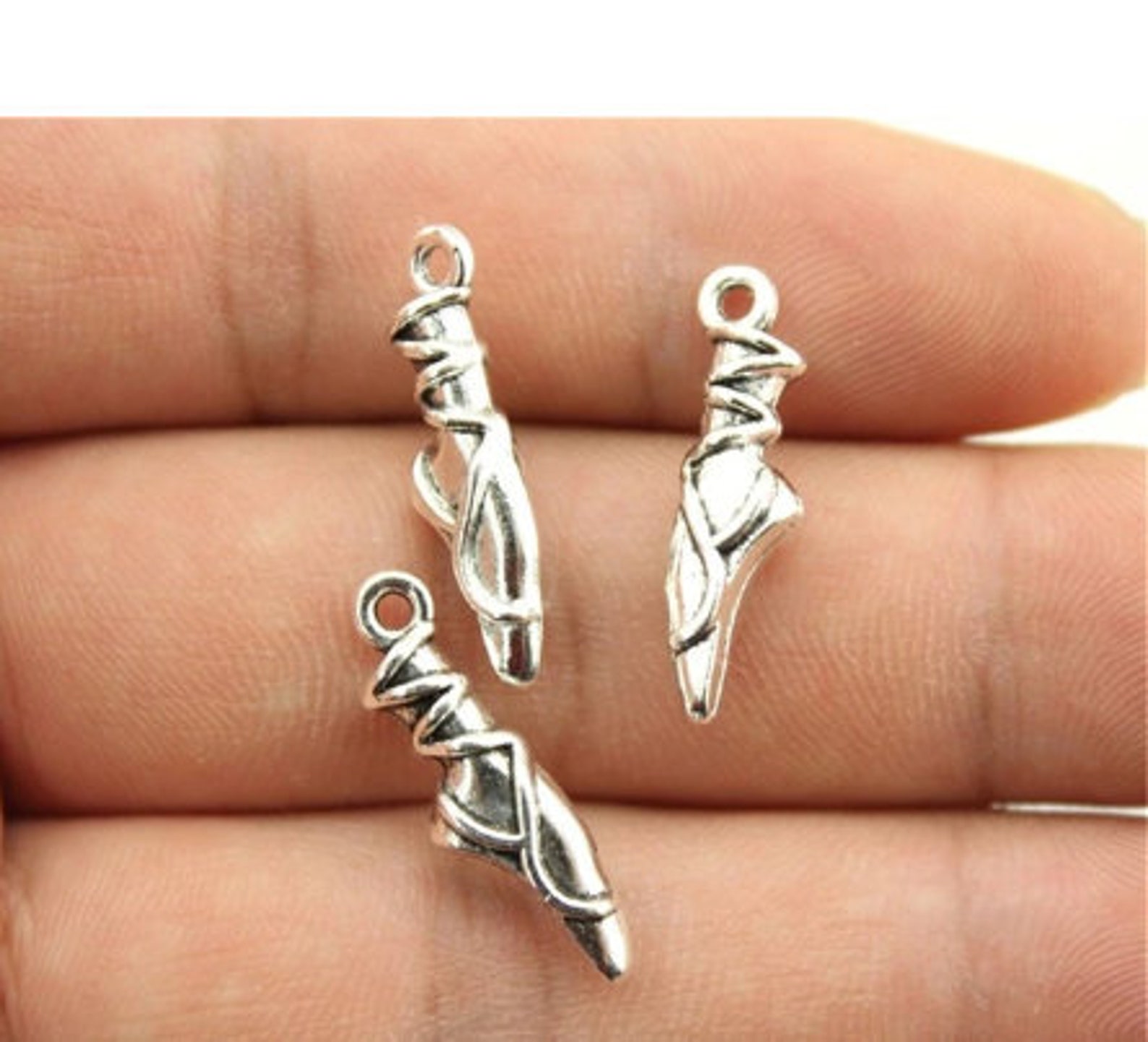 10pcs 23x6x4mm pendant ballet dancing ballet charm pendants for jewelry making antique silver ballet shoe pendants 100137