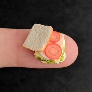 4 Maison de Poupées Miniature Jambon salade sandwiches Blanc 