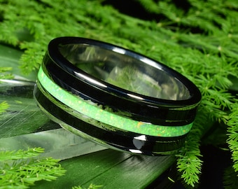 Bague de mariage, bague en acier inoxydable avec tourmaline noire écrasée et opale vert clair