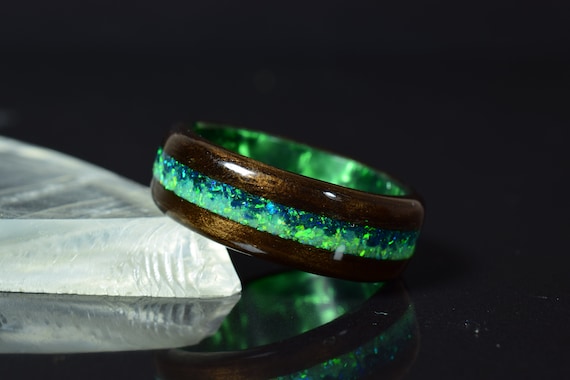 Fumed Eucalyptus With Crushed Light Green and Dark Green Opal on