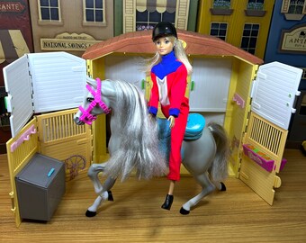  Barbie Western Model Horse 'midnight,' Vintage 1980s, With Accessories Illustration 