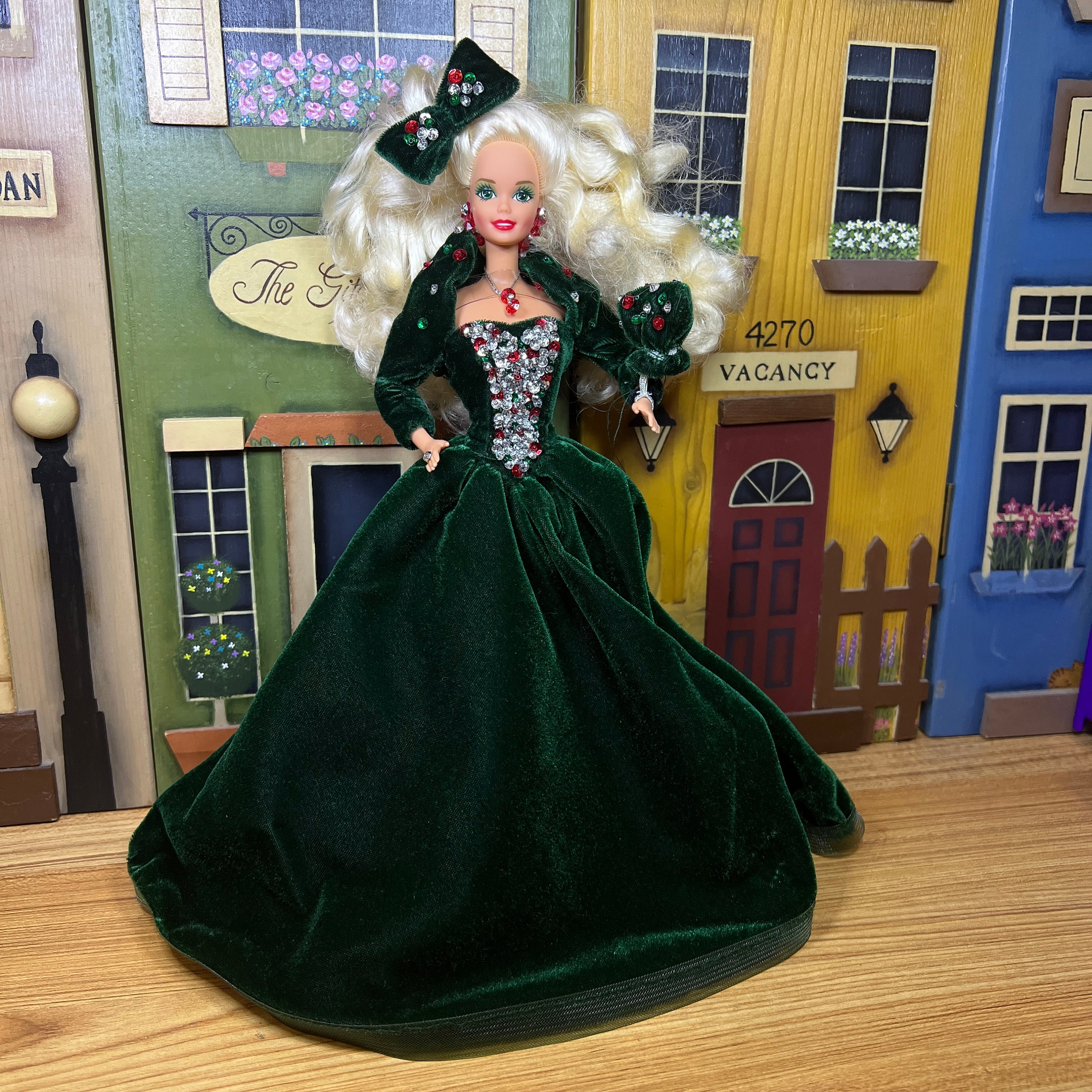 holiday barbie green velvet dress Vintage 1966 Special Edition Happy Holidays Doll by Mattel Long Blonde Curly Hair Eyes Green Gown 14