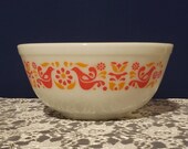 Pyrex Friendship 2-1 2 quot Quart Bowl