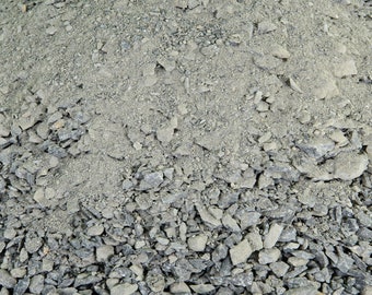 Granito descompuesto (gris pizarra) (40 libras)