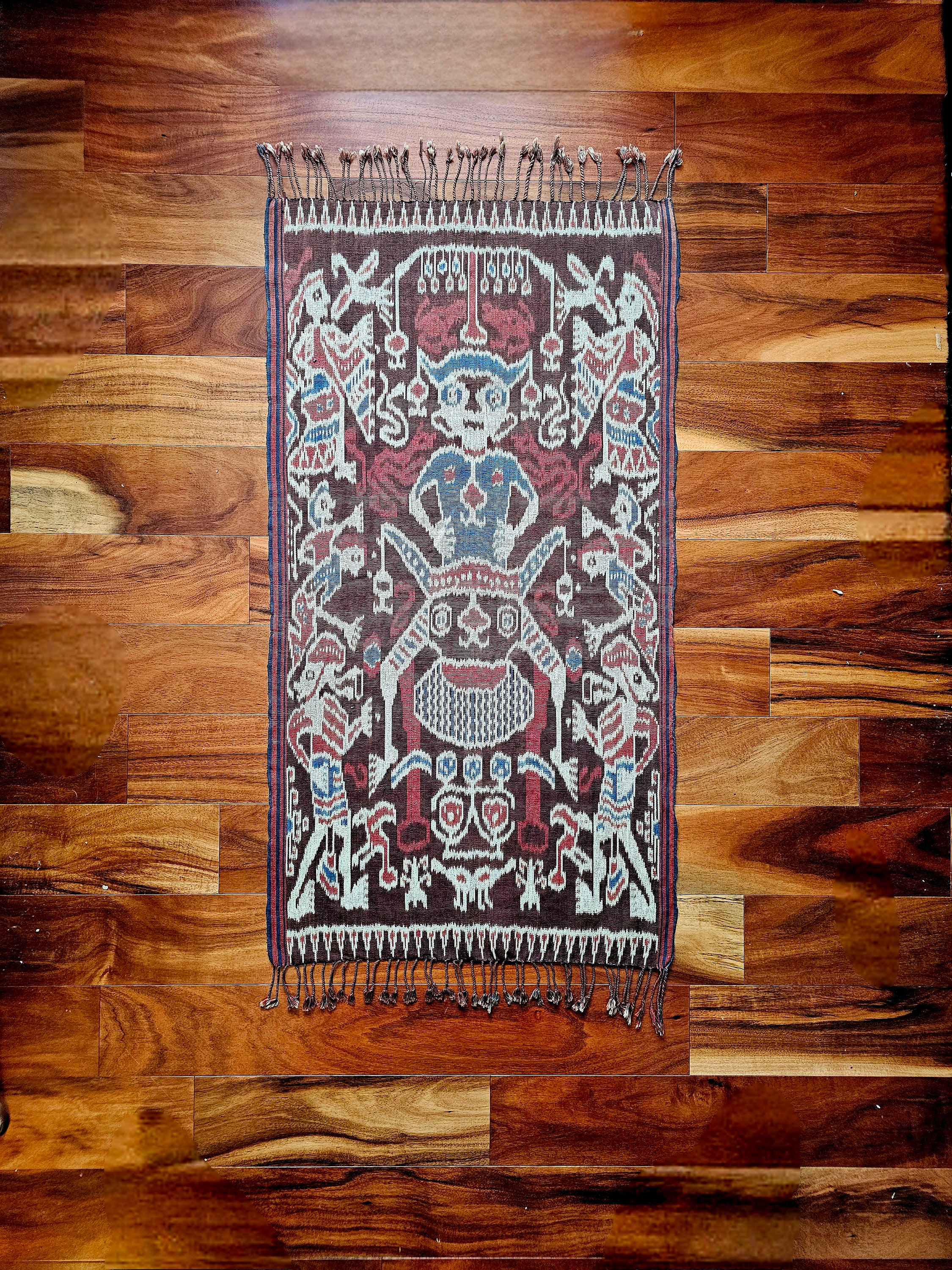 Fine Vintage handwoven cotton Sumba Ikat Hinggi Woven Cloth Indonesia Traditional Man Water Buffalo  Birds Snakes Dancers 3 Colors Blue Red