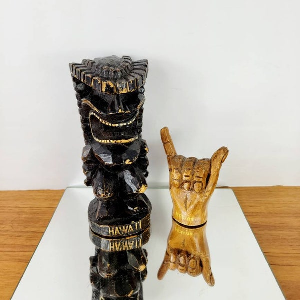 Signe de la main Shaka Brah en bois sculpté vintage / Statue Tiki Hawaï à suspendre en vrac, souvenir hawaïen à collectionner, cabane de surf de l'île vendue séparément