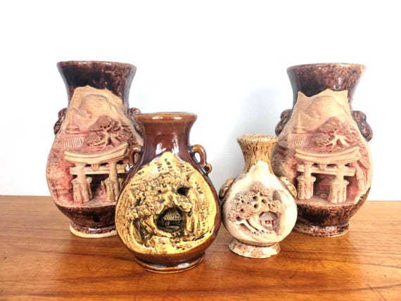 中国美術  青花三星冬瓜蓋缶  工芸品  美術品 置物 明時代 宣徳 黄地青花芭蕉寿石図蓋付大梅瓶 唐物 箱付き 陶磁器