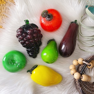Vintage Blown Glass Fruit & Vegetable Set: Colorful Table Decor