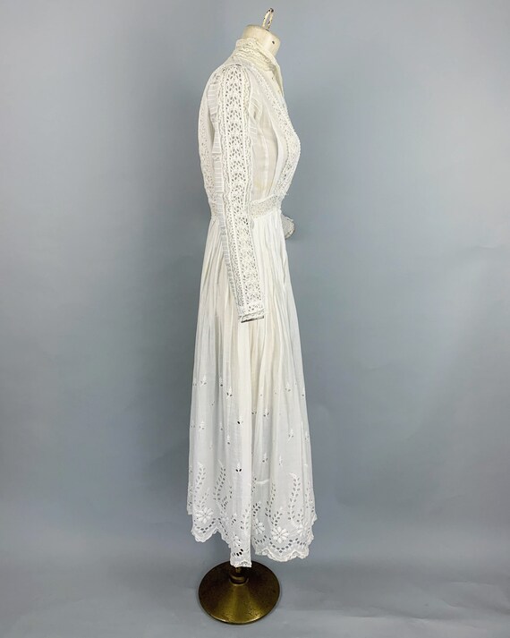 Antique early 1900s eyelet gown | Victorian Edwar… - image 5