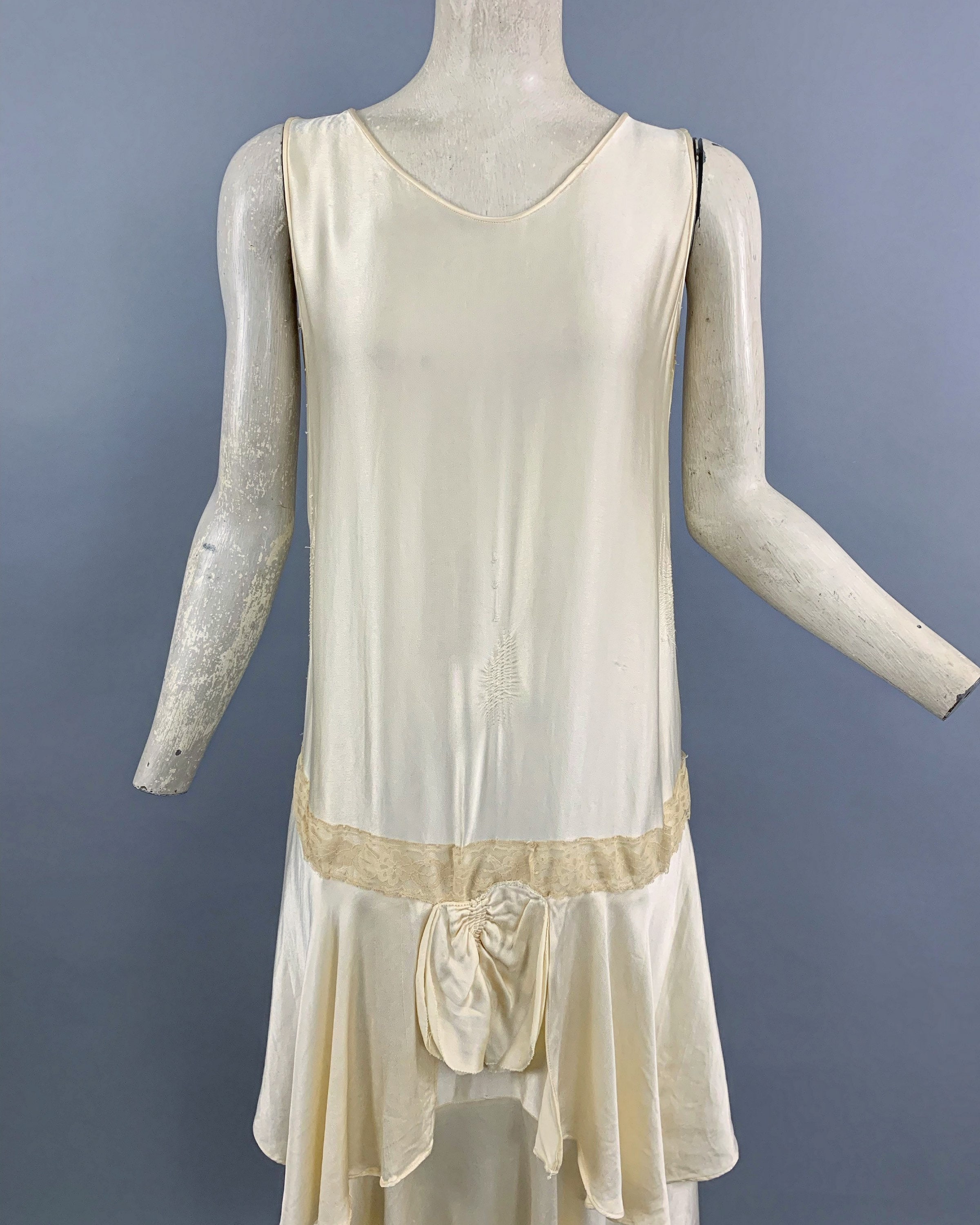 drop waist flapper dress Rare 1920's Icicle Fringe Flapper Dress in French Blue Silk / M – Xtabay  Vintage main image 1