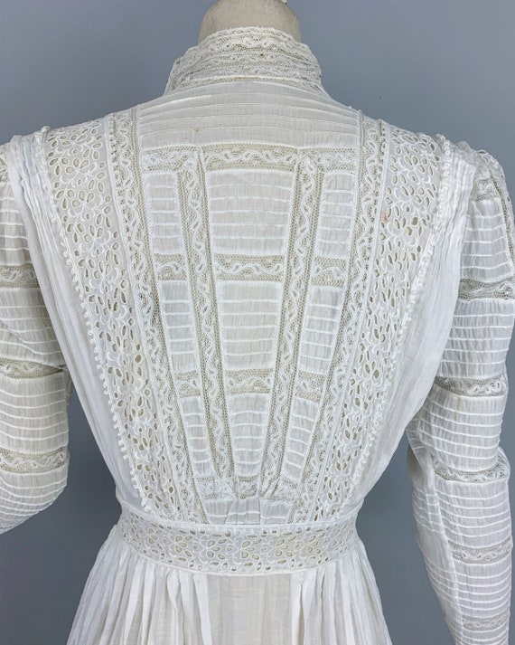 Antique early 1900s eyelet gown | Victorian Edwar… - image 7