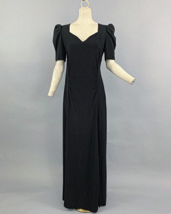 Vintage 30s black gown with structured shoulders … - image 2