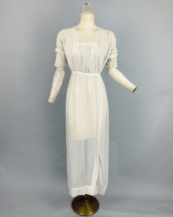 Antique Edwardian tea gown | Early 1900s 1910s Ed… - image 2