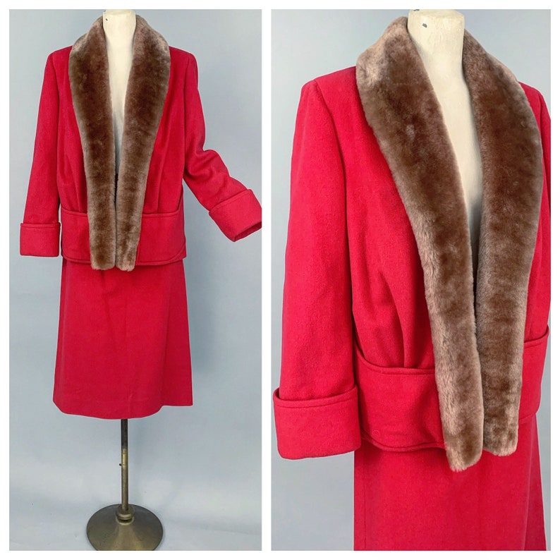 Vintage 30er Jahre Damen Rock Anzug mit Mouton Kragen 1930er Jahre 1940er Jahre Haus erdrich rote Wolle Pelz Kragen Jacke & Rock Anzug Bild 1