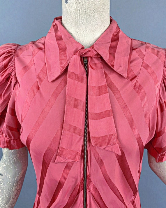 Vintage 30s 40s candy cane striped rayon satin pu… - image 5