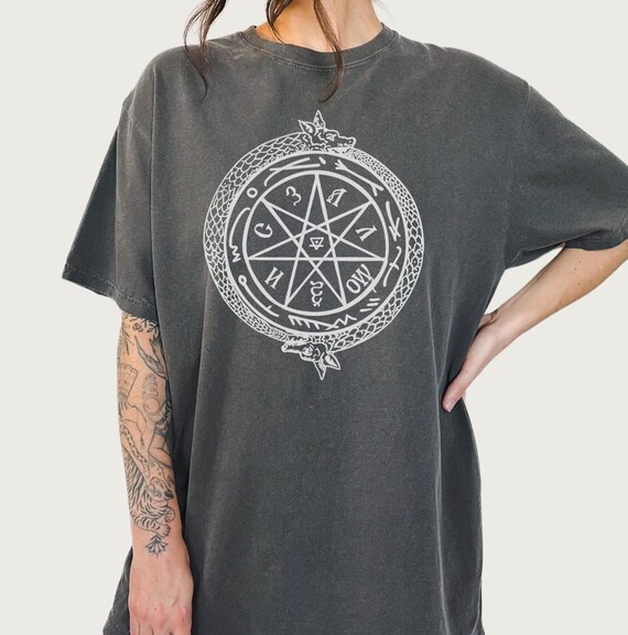Nosferatu Count Orlok Sigil Tshirt, Nosferatu Victorian Horror Movie Tee, Vampire Gothic Shirt Gift, Horror Fan T-Shirt, Dracula Lover Gifts