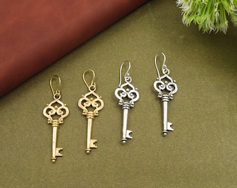 Vintage Key Earrings Skeleton Dangle Antique Key Jewelry, Gold Silver Steampunk Gothic  Style Gift