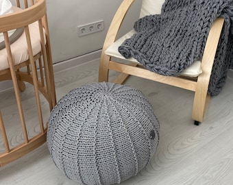 Boden runder Pouf, chunky Pouf, Handgefertigter Pouf, Weihnachtsgeschenk, Gestrickter Pouf, Pouf gefüllt, Geschenk für Neues Zuhause