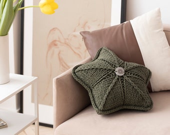 Decorative star pillow, Star cushion, Knit pillow Star decor Gray pillow Nursery decor Crochet pillow star White pillow