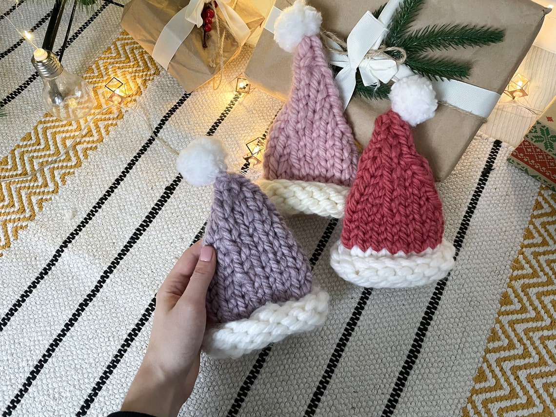 Small Chunky Knit Santa Hat Christmas Tree or Bottle Topper Etsy