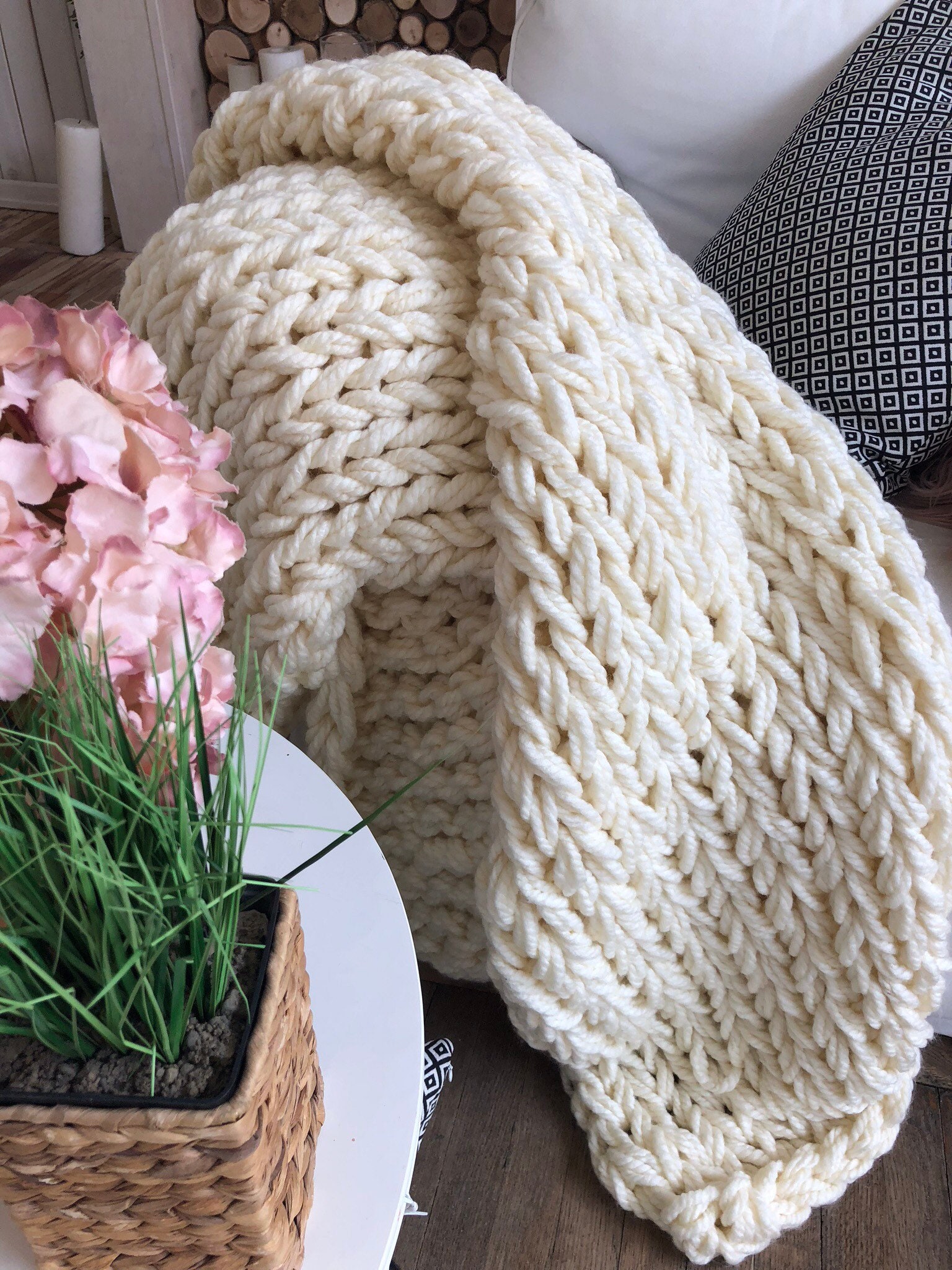 Chunky knitted blanket Different sizes and colors Creamy Etsy