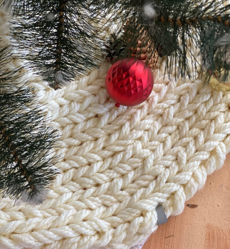 Christmas tree skirt PDF PATTERN chunky knit in arm knitting Etsy