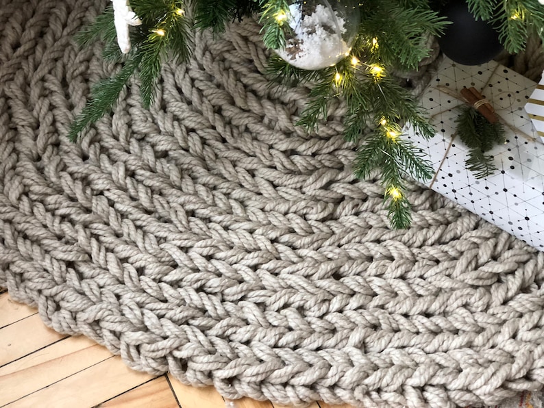 Christmas tree skirt PDF PATTERN chunky knit in arm knitting Etsy