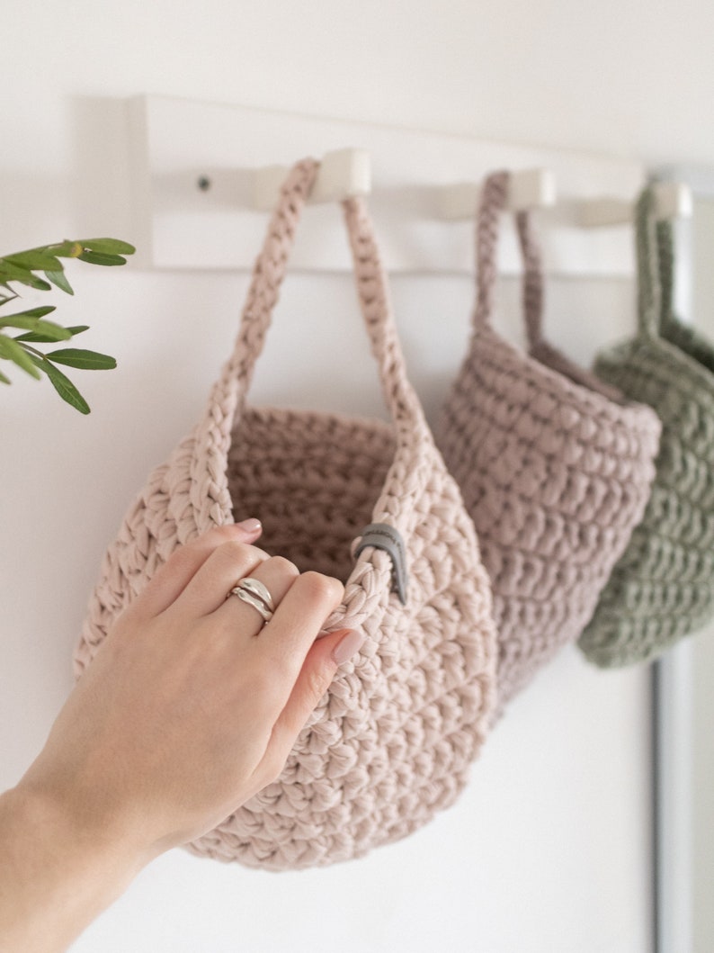 Knitted single handle hanging storage basket Crocheted basket for storage and organization Large crocheted hanging basket for kitchen image 3