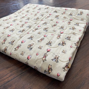 Winnie the Poo baby blanket quilt