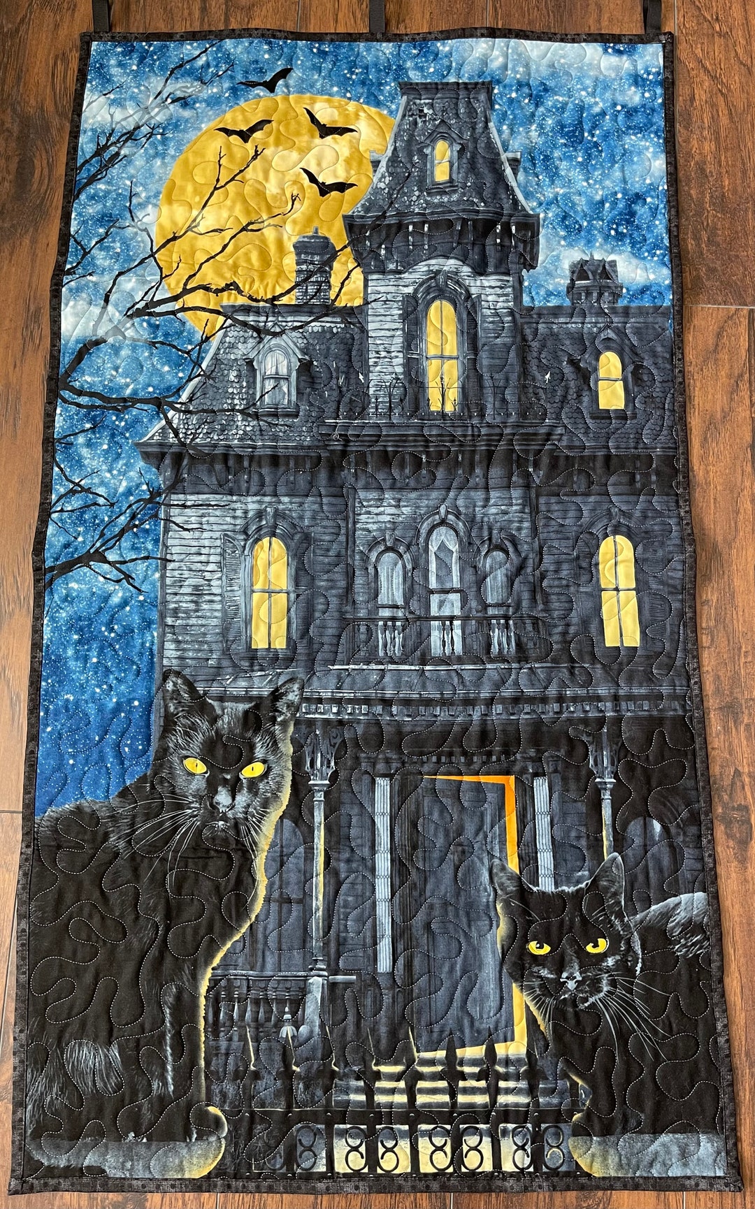 Haunted House Mansion Cat Quilted Wall Hanging Decoration - Etsy