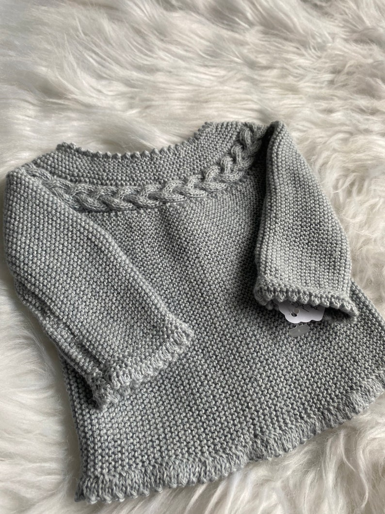 neutral color preemie baby knitwear sweater baby clothes gift Light gray home baby sweater handmade baby clothes 0-1 month unisex