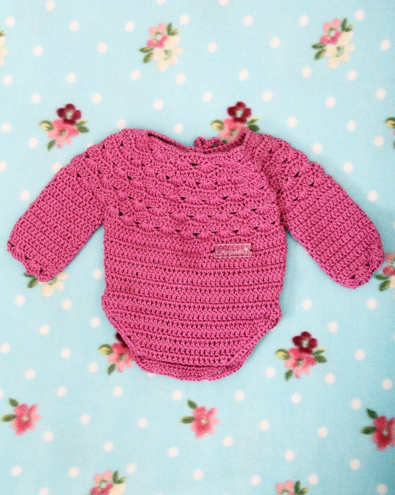 baby crochet clothes