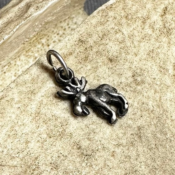 Vintage Sterling Moose Charm Pendant W/ Jump Ring Poured Cast Animal Design .6 Grams .925 Silver .5" Tall Artisan Fine Jewelry Charms