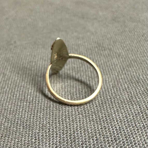 Vintage 10k Midi Ring Black Hills Gold Style Leaf… - image 5