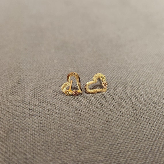 Vintage 10K Black Hills Gold Heart Earrings with … - image 2