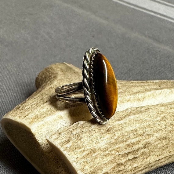 Vintage Sterling Tiger's Eye Solitaire Ring W/ Sp… - image 1