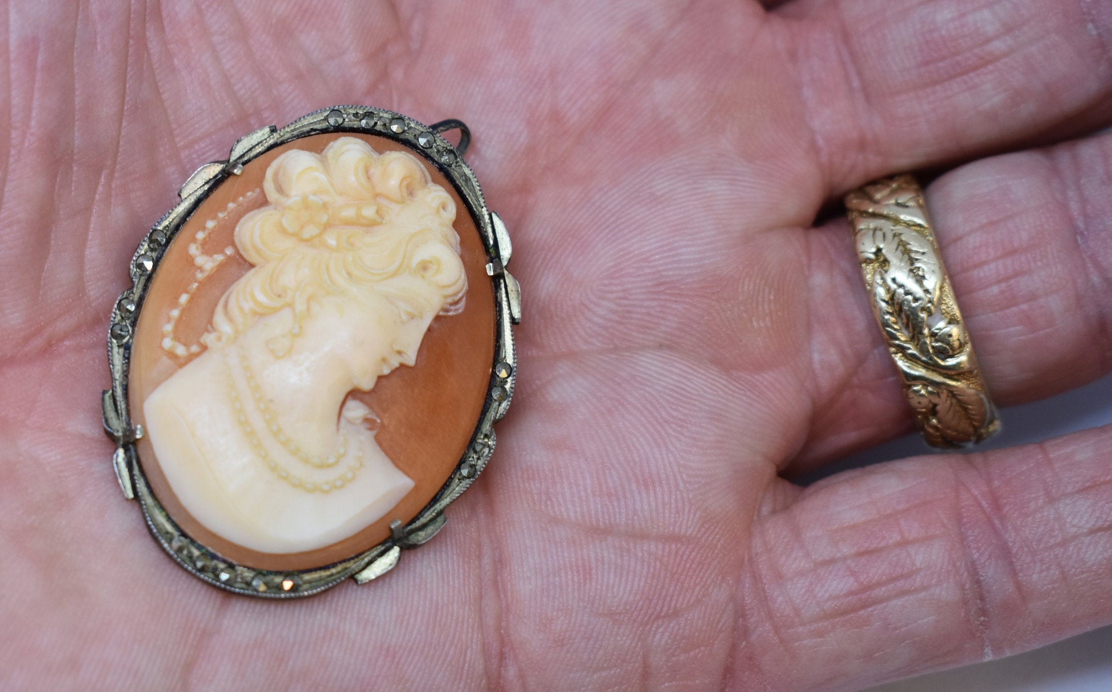 Vintage 800 Silver Carved Shell Cameo Pin Pendant