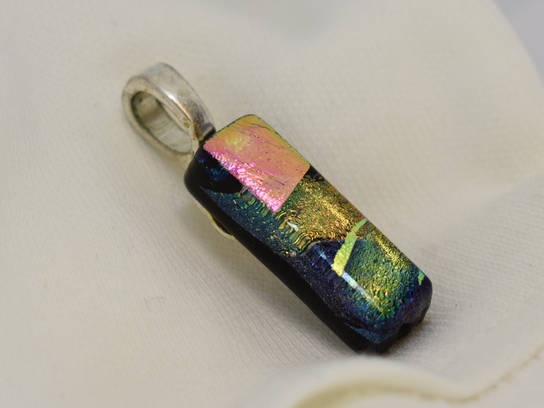 Custom Sterling Hand-blown Glass Pendant /& Iridescent Colors .925 Silver Used Good Condition Vintage Handmade Unisex Glass-made Jewelry
