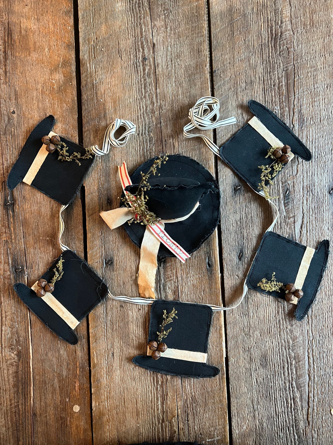 Top Hat Banner, Frostys Hat Banner, Snowman Hat Banner, Gift, PREORDER