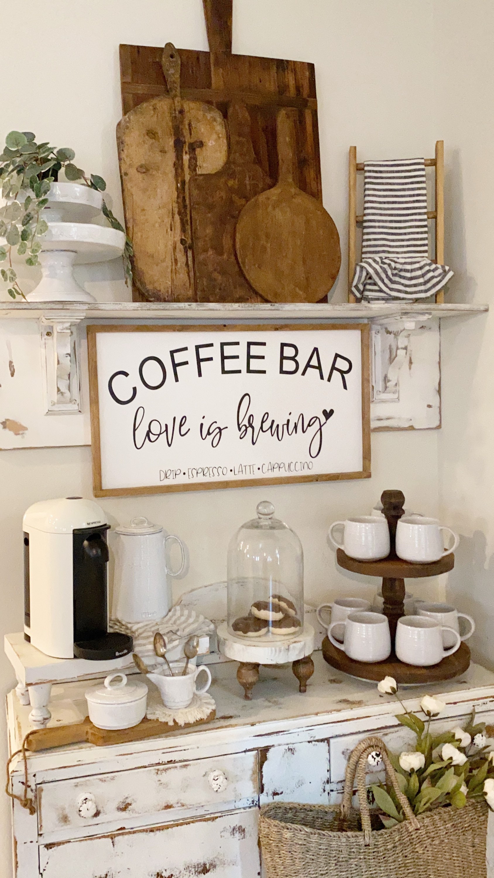 VILIGHT Coffee Bar Accessories Love is Brewing - Farmhouse Coffee Sign –  Advanced Mixology